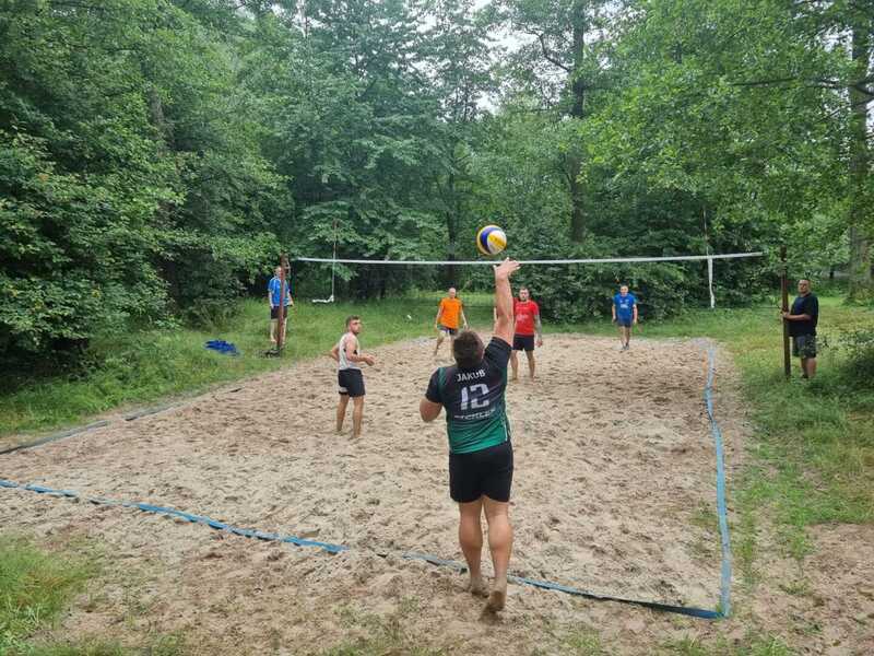 TURNIEJ SIATKI PLAŻOWEJ