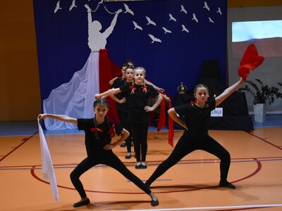 wieczornica w szkole w Kłyżowie