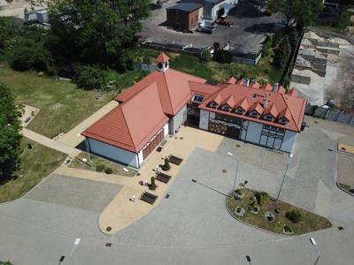 Zdjęcie przedstawia Wiejski Dom Kultury na Grabówce