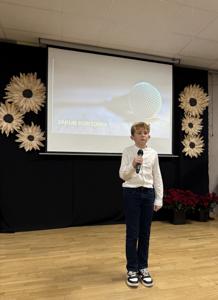 Zdjęcie przedstawia uczestnika Gali