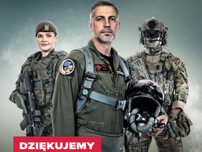 Zdjęcie przedstawia plakat, na którym są podziękowania za służbę w święto Wojska Polskiego.