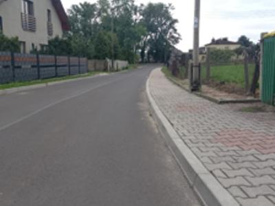 Odtworzenie nawierzchni drogi przy ul. Poprzecznej po robotach kanalizacyjnych