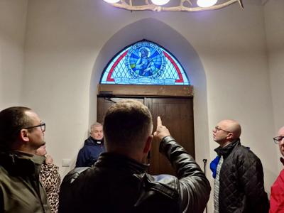 Posiedzenie komisji odbyło się w parafii w Hucie Kalnej. 