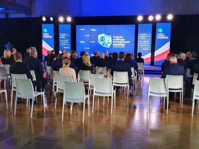 Uczestnicy spotkania w KPRM