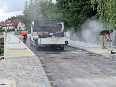 Montaż balustrady ochronnej