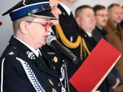 Uroczystość przekazania nowej części remizy OSP i wozu bojowego