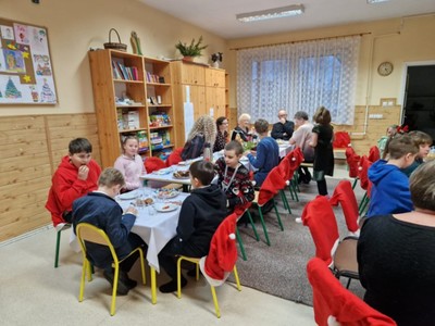 spotkanie opłatkowe w świetlicy opiekuńczo-wychowawczej Arka
