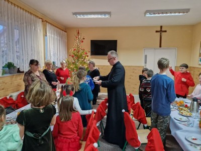 spotkanie opłatkowe w świetlicy opiekuńczo-wychowawczej Arka