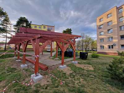 Uczniowie zbudowali kolejną wiatę 