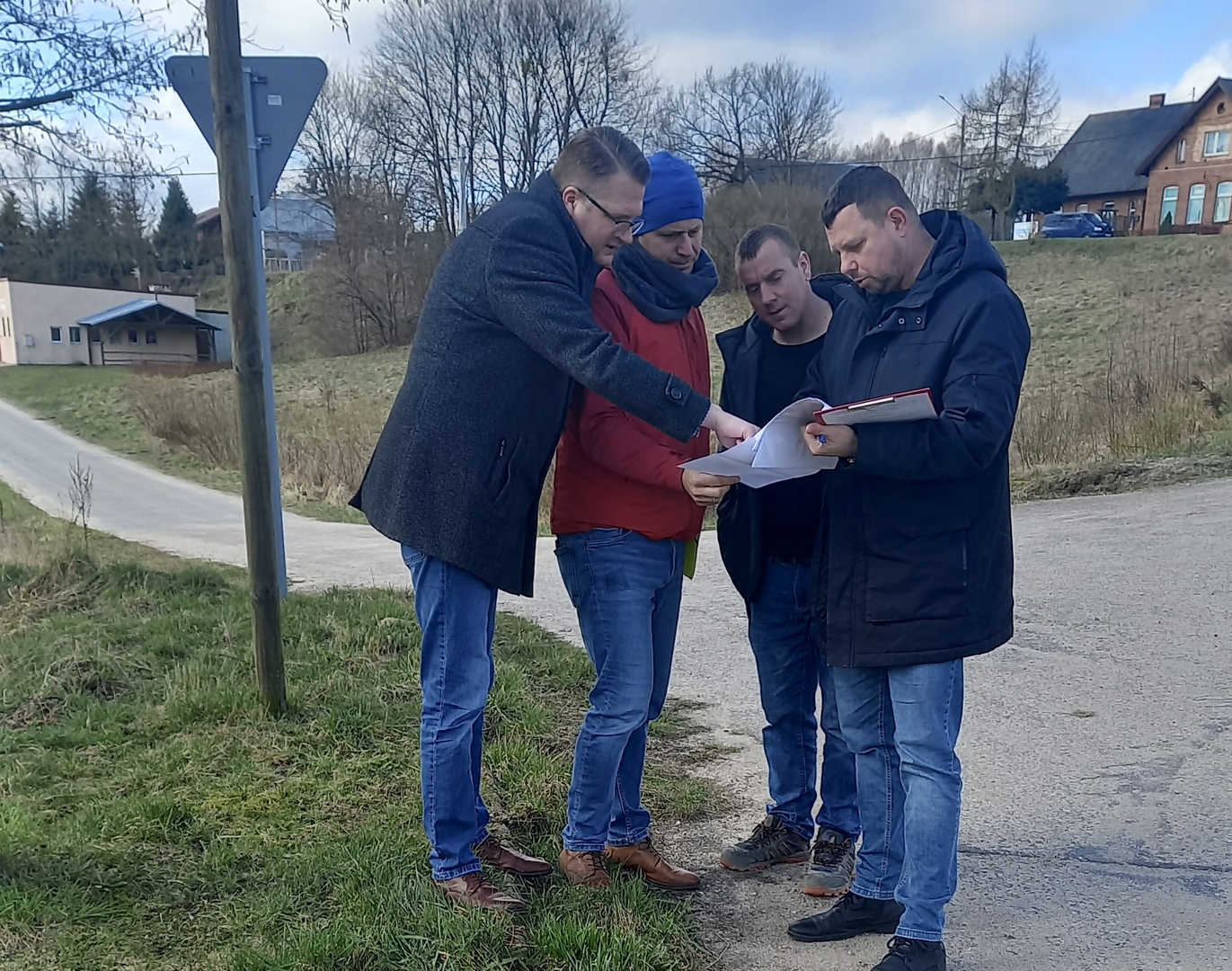 Niebawem ruszy budowa chodnika 