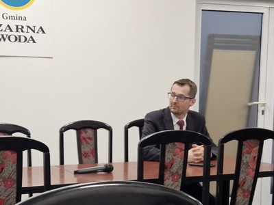 W posiedzeniu wziął udział Paweł Chodyniak, prezes Powiatowego Centrum Zdrowia w Malborku