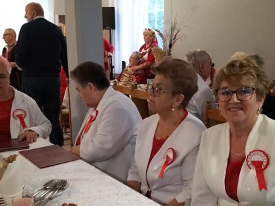 Patriotyczne śpiewanie w Grodnicy