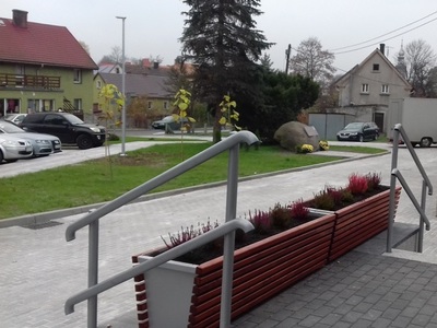 Zmodernizowany Plac Kardynała Wyszyńskiego.