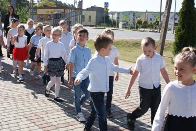Nadanie nowego sztandaru dla szkoły w Gródku
