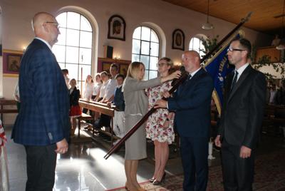 Nadanie nowego sztandaru dla szkoły w Gródku