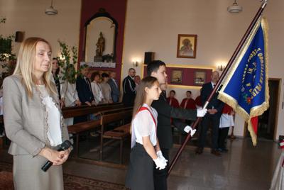 Nadanie nowego sztandaru dla szkoły w Gródku