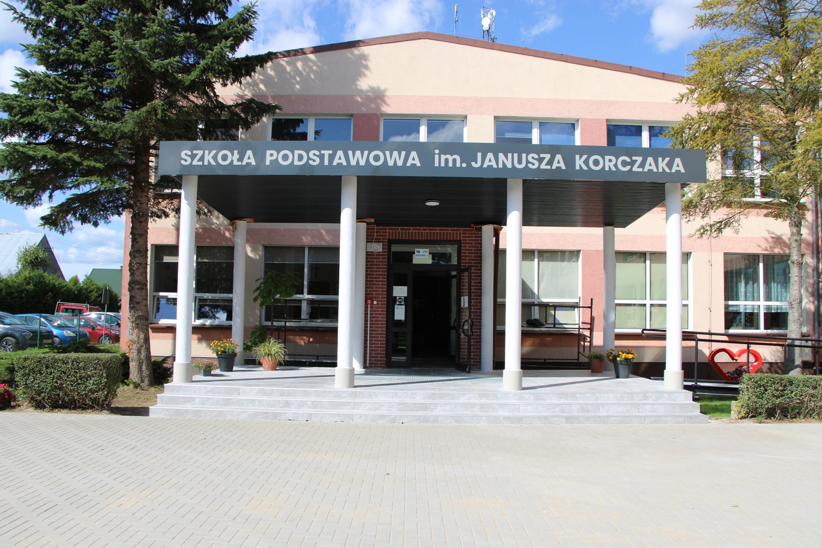 Modernizacja budynku Szkoły Podstawowej w Drzycimiu