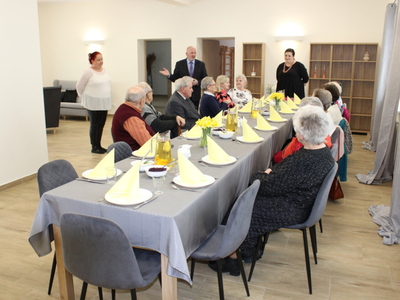 Pierwsze spotkanie w Klubie Seniora w Dąbrówce