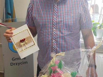 upominek na dzień samorządowca