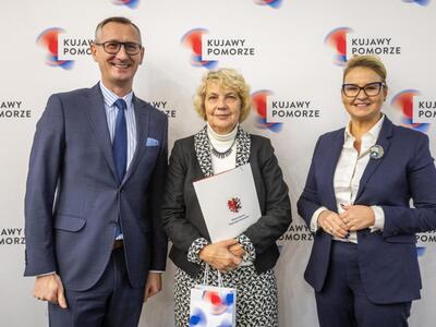 nagrodzeni i laureaci