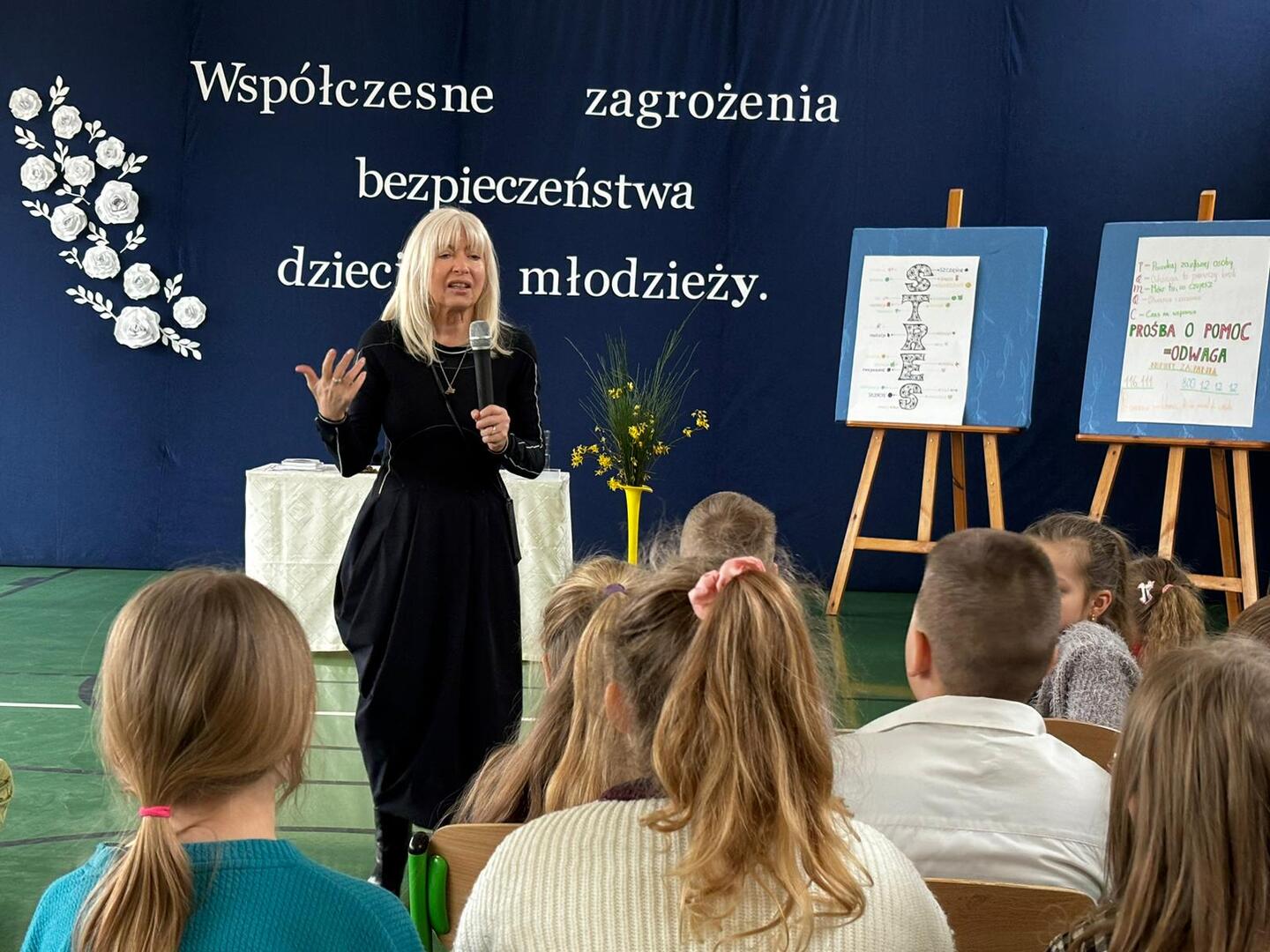 W SP Gródek odbyło się spotkanie z Panią sędzią Anną Marią Wesołowską
