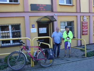 Pan Julian Hofman  79-letni emeryt z Warszawy przemierza Polskę na rowerze!