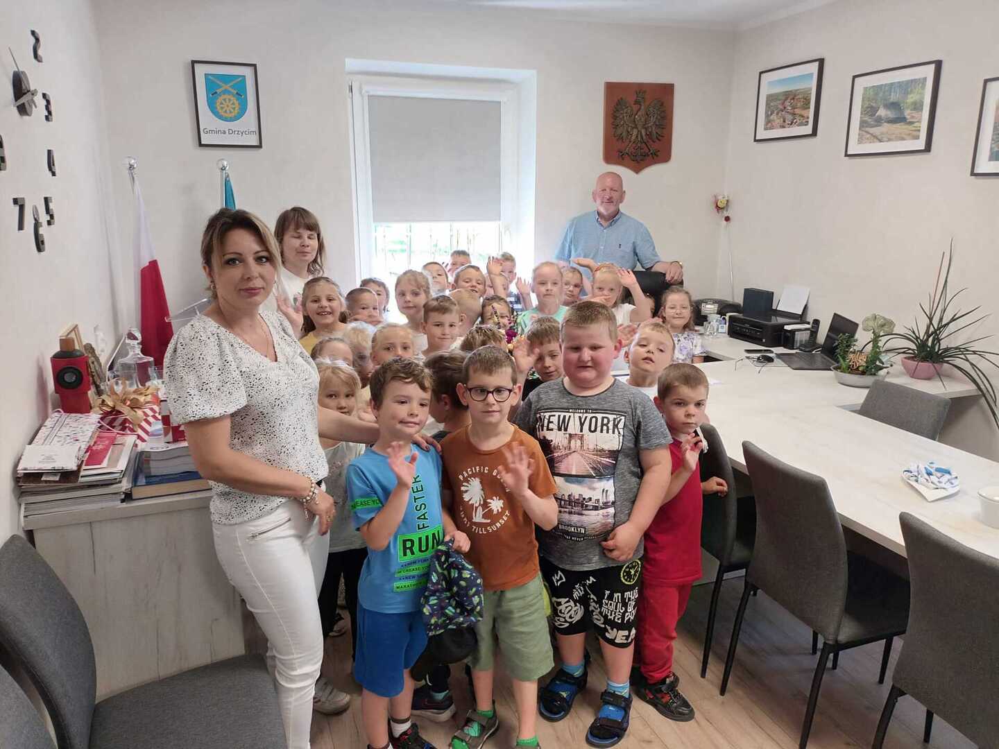 Przedszkolaki z wizytą w Urzędzie Gminy w Drzycimiu.