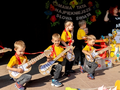 Piknik rodzinny z okazji Dnia Mamy i Taty