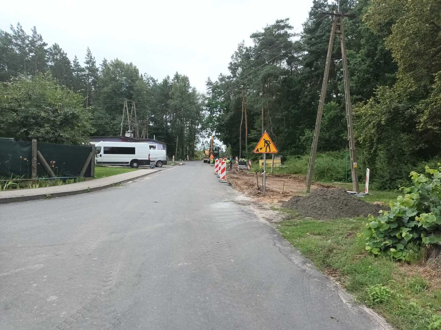 Trwają prace budowlane na ulicy Osiedlowej i Polnej w Gródku