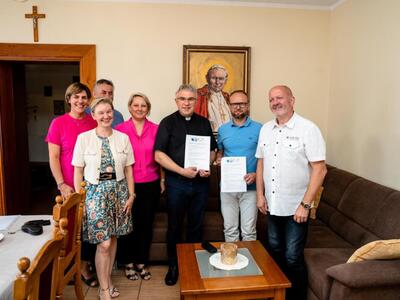 Podpisanie umowy na roboty w Kościele w Drzycimiu