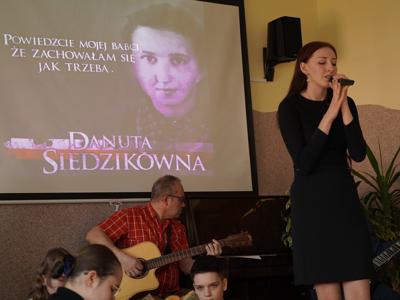 Uroczysta akademia szkolna