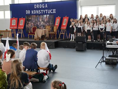 Gminne obchody Dnia Flagi i Święta 3 Maja