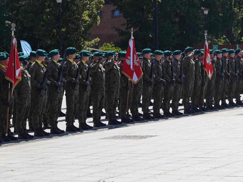 Wojewódzkie Obchody Święta Wojska Polskiego w Ełku
