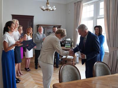 Awanse nauczycielek