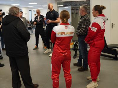 Minister sportu w MOS-ie