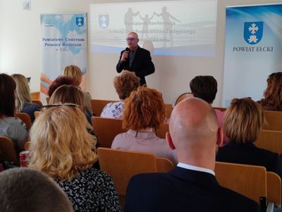 Konferencja z okazji Dnia Rodzicielstwa Zastępczego. 