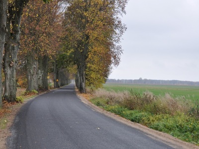 Wyremontowany odcinek drogi powiatowej od Pisanicy do Sypitek.