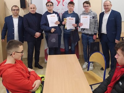 Najlepsi szachiści wśród uczniów