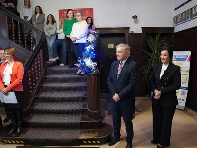 Mali kolędnicy w starostwie