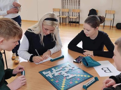 Szkolna liga scrabble