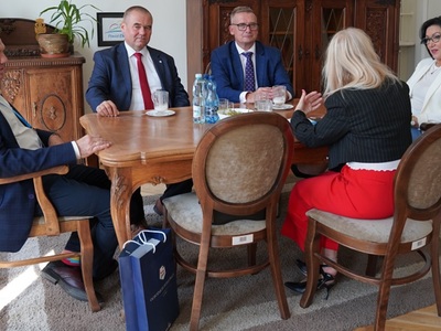 Rozmawiali o lokalnym rynku pracy 