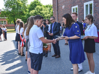 Zakończenie roku szkolnego 2020/2021 w SP2 - klasy VII-VIII