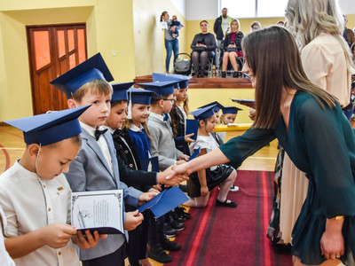 Ślubowanie klas pierwszych w Szkole Podstawowej nr 2