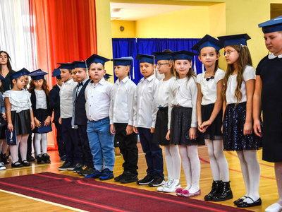 Ślubowanie klas pierwszych w Szkole Podstawowej nr 2