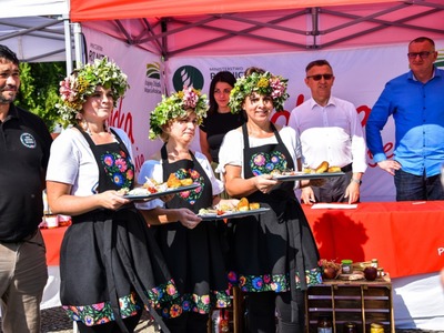 Piknik z produktem Polskim w Sławnie