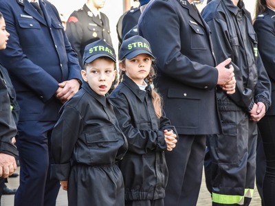 Przekazanie promes dla Młodzieżowych Drużyn Pożarniczych