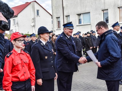 Przekazanie promes dla Młodzieżowych Drużyn Pożarniczych