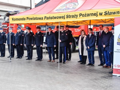 Przekazanie promes dla Młodzieżowych Drużyn Pożarniczych