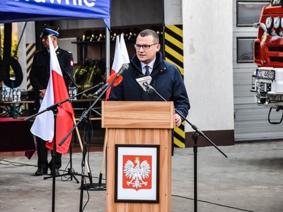 Przekazanie promes dla Młodzieżowych Drużyn Pożarniczych