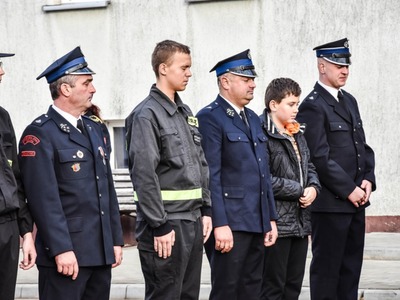 Przekazanie promes dla Młodzieżowych Drużyn Pożarniczych